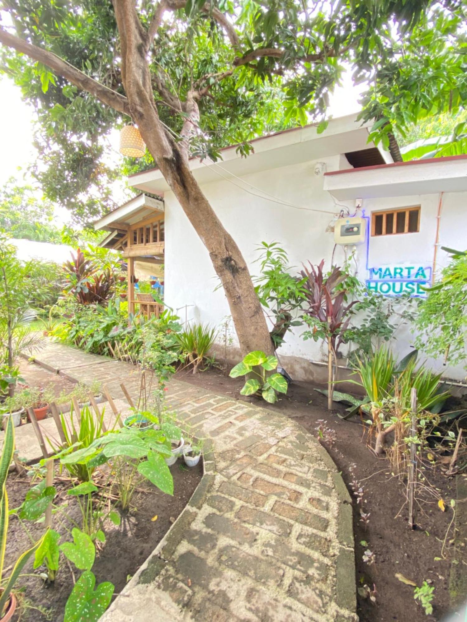 Hotel Marta House Gili Air Exterior foto