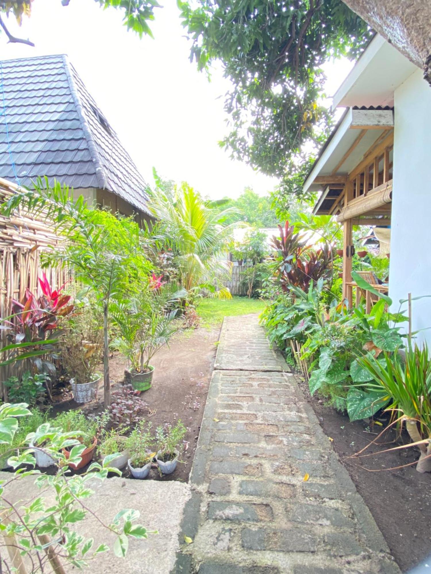 Hotel Marta House Gili Air Exterior foto