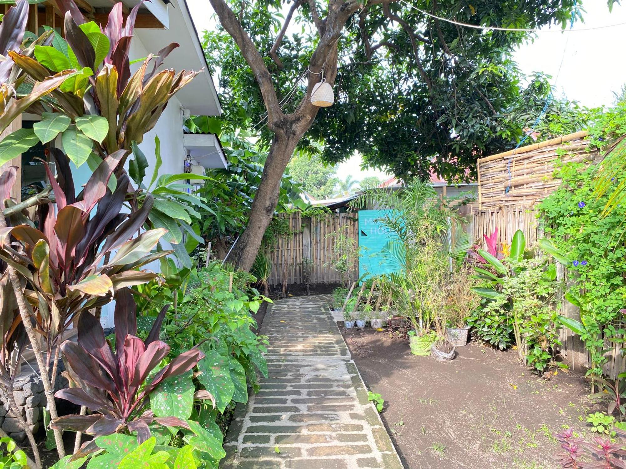 Hotel Marta House Gili Air Exterior foto